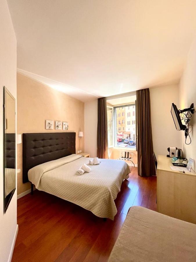 Elle Cavour Guest House Рим Екстер'єр фото